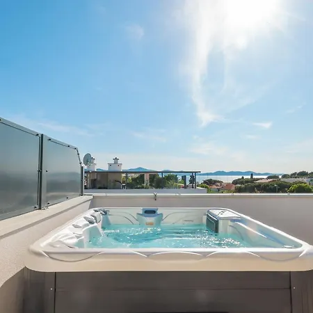 Apartment Premium Ventus Rosa - Bora Penthouse