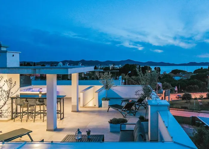 Apartment Premium Ventus Rosa - Bora Penthouse