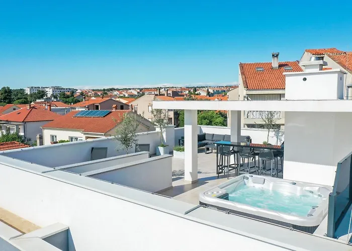 Premium Ventus Rosa - Bora Penthouse Apartment *